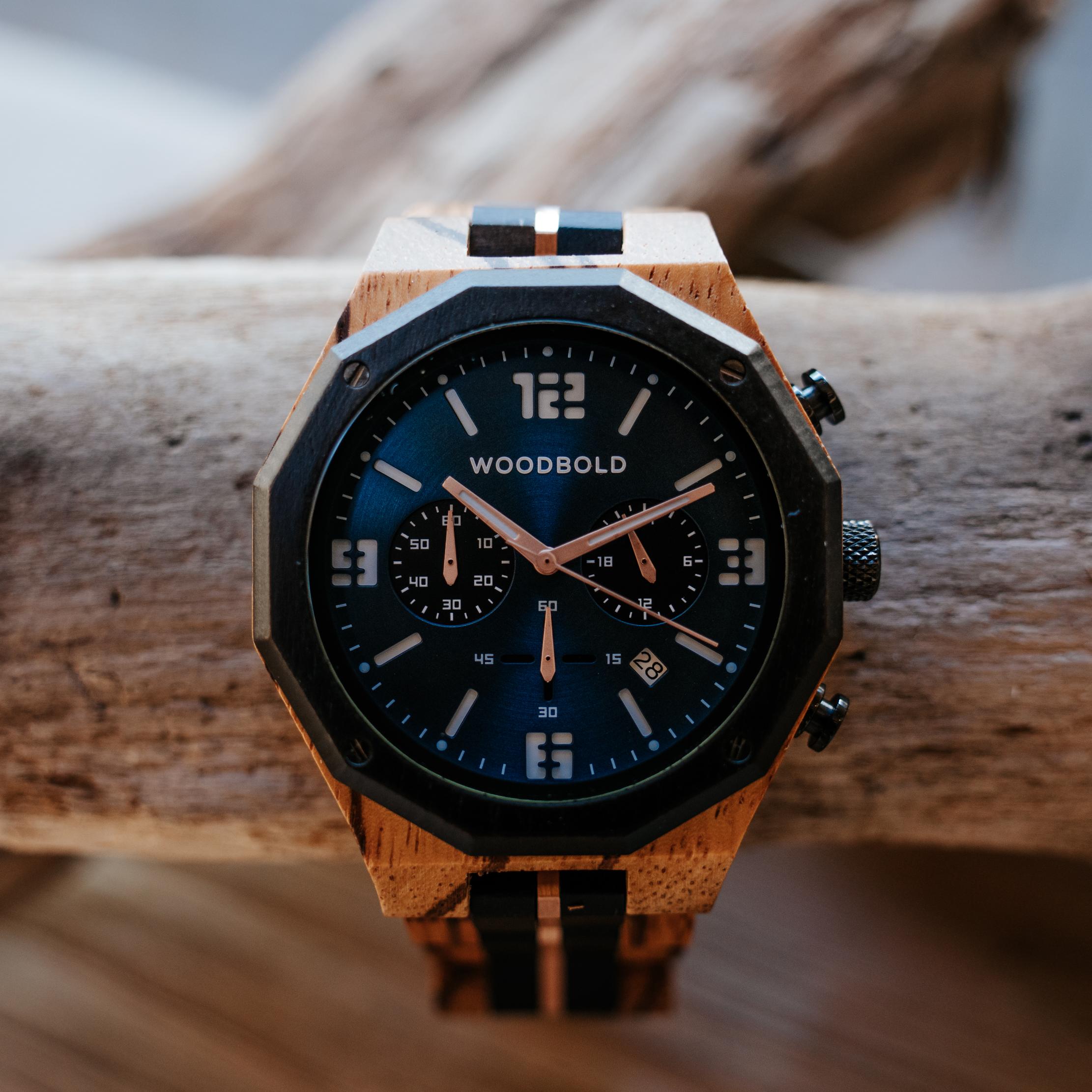 Monte Carlo wooden clock