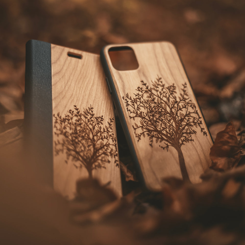 Cherry wood phone case for iPhone 14 - Tree
