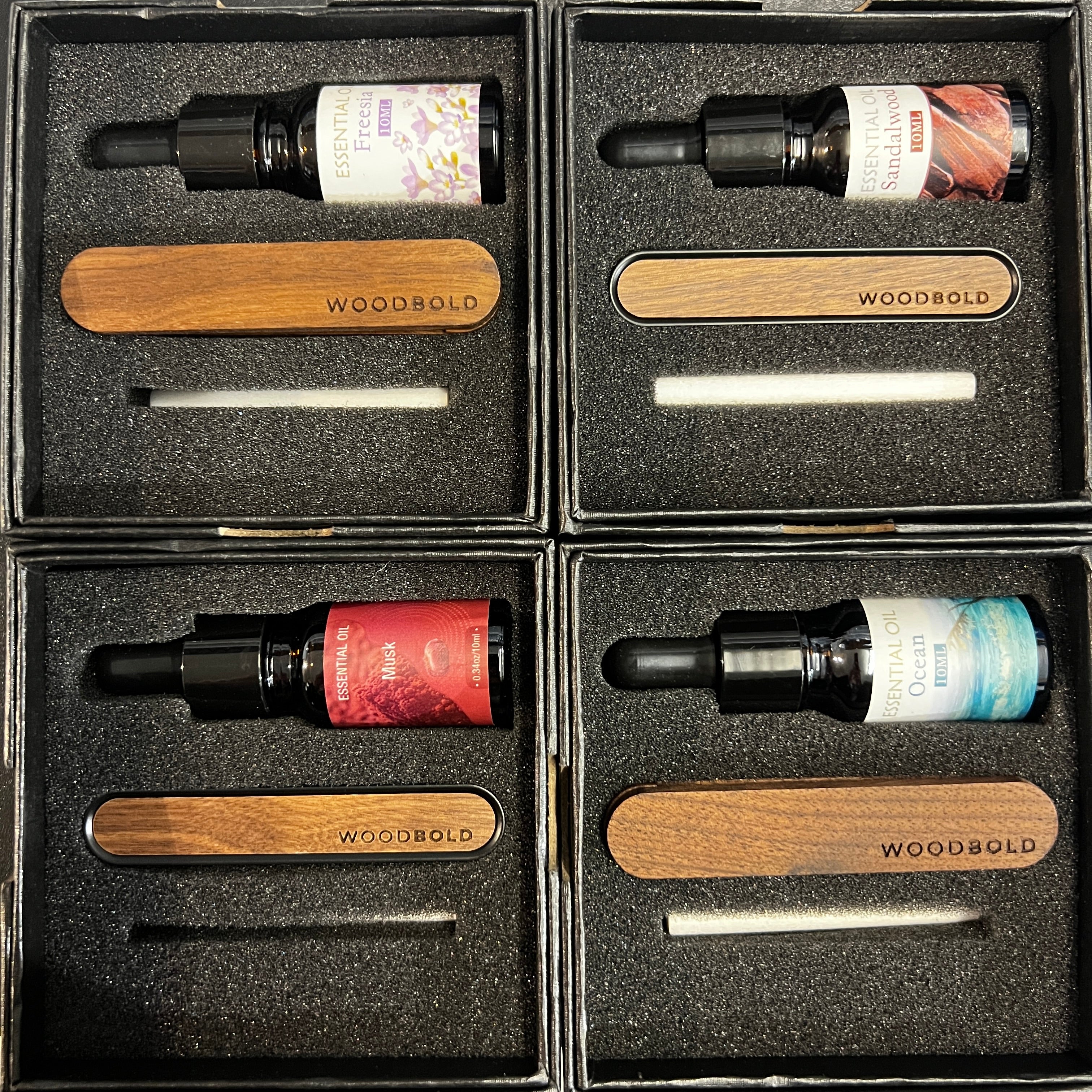 Autoduft aus Nussholz